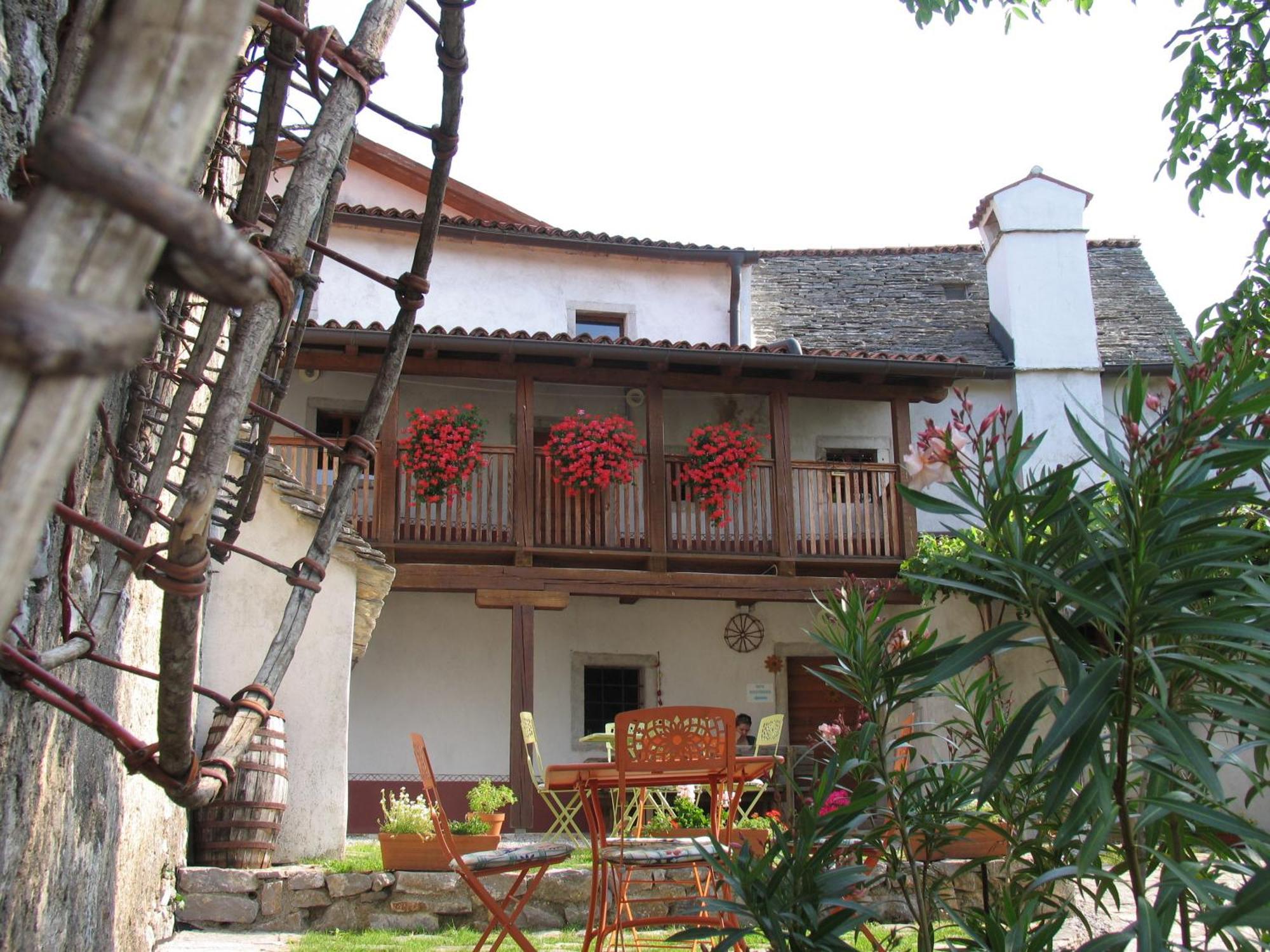 Pliskovica Youth Hostel Esterno foto